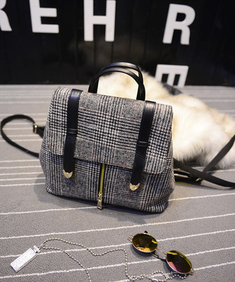 廠家供應 英倫格子雙肩包帆布書包秋冬新款熱賣學生背包 現貨批發(fā) - 廠家供應 英倫格子雙肩包帆布書包秋冬新款熱賣學生背包 現貨批發(fā)廠家 - 廠家供應 英倫格子雙肩包帆布書包秋冬新款熱賣學生背包 現貨批發(fā)價格 - 保定白溝新城益輝箱包皮具銷售處 - 